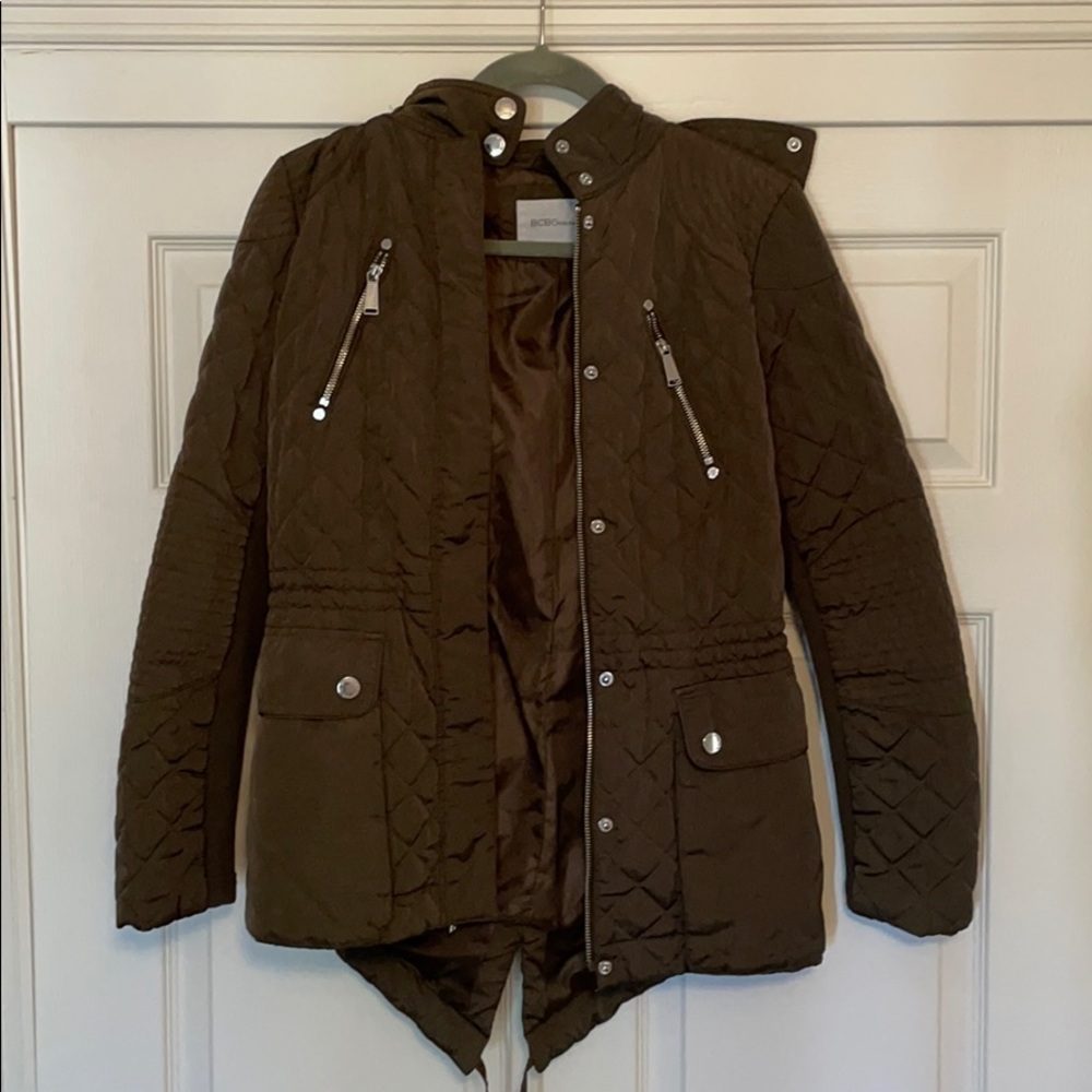 Bcbg puffer jacket lightweight